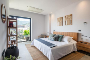 SailView 108 - SailView Romantic Zone 1 Bed, 1 bath, Rooftop Poo